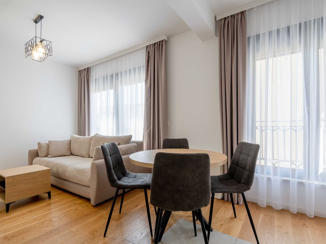 1 & 2-Bedroom Apartments in the Apart-Complex, Bečići — For Rent