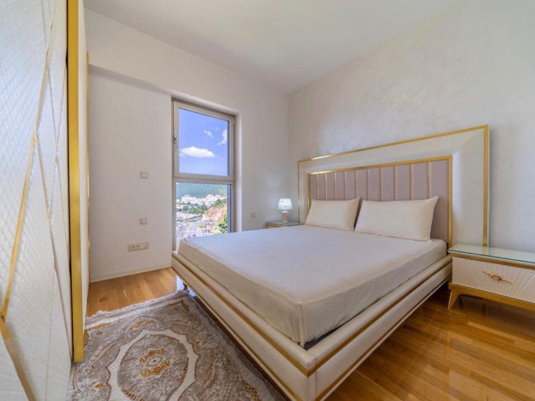 Penthaus u Harmoniji, Bečići