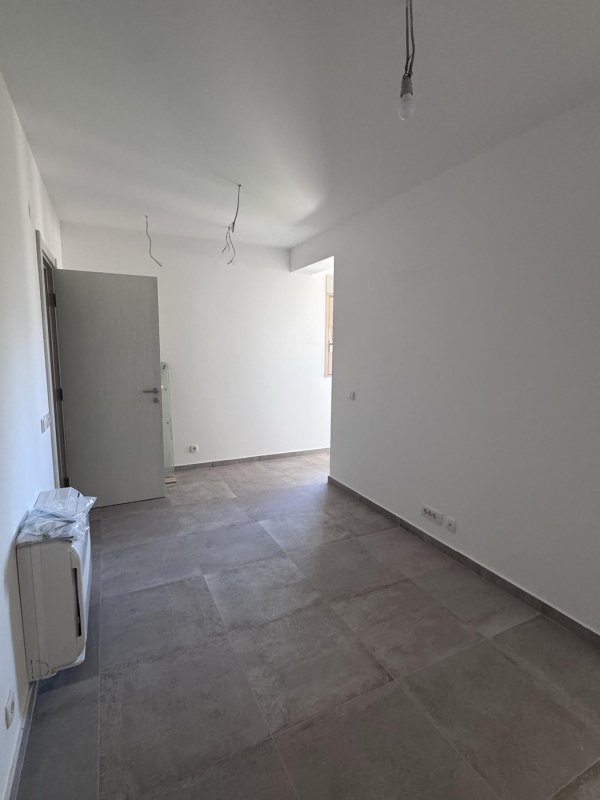 Duplex with Terrace in Pentagon, Kotor — For Sale