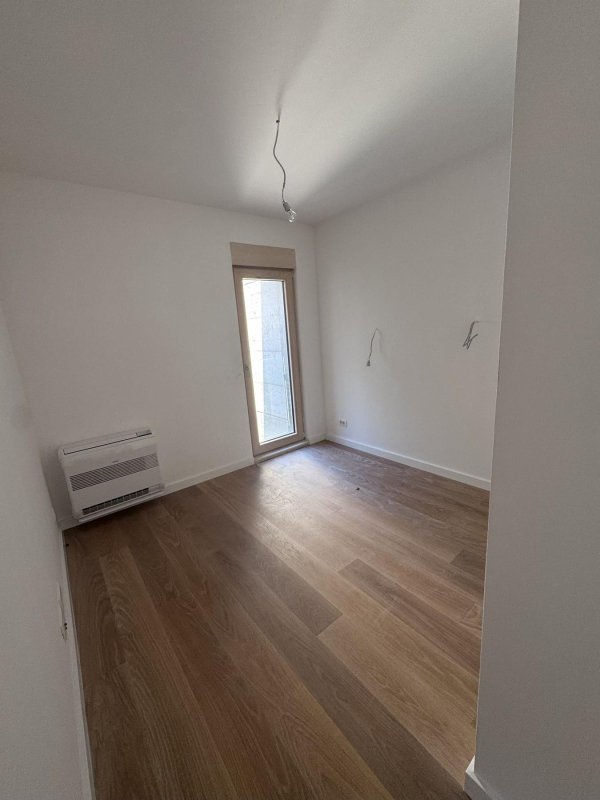 Duplex sa terasom u Pentagon, Kotor — prodaja