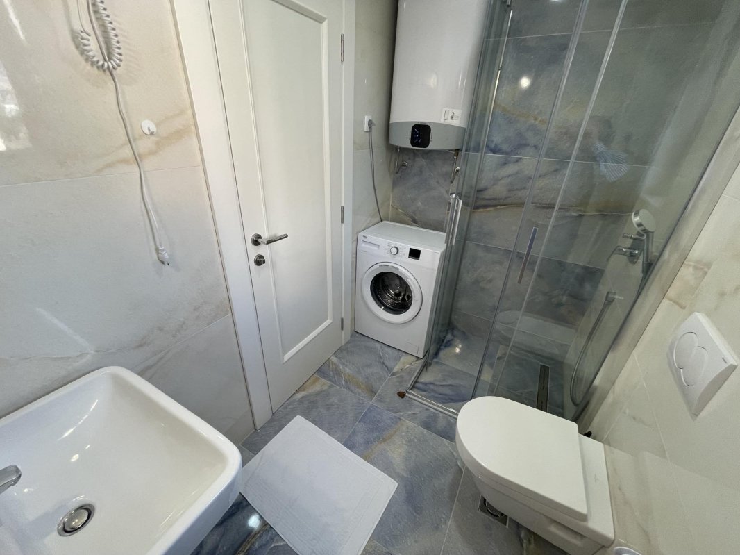 2-Bedroom Apartment for Rent in Budva, near Montefish