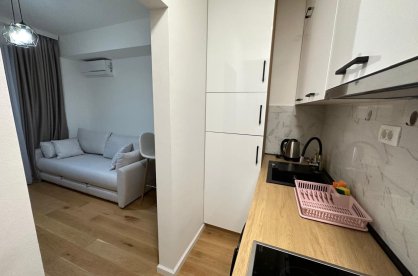Сдаётся уютная квартира с 1 спальней в центре Будвы — тихий двор