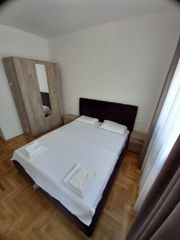Apartment for Rent with 1 Bedroom in Budva — 5th Floor, near the Bus Station