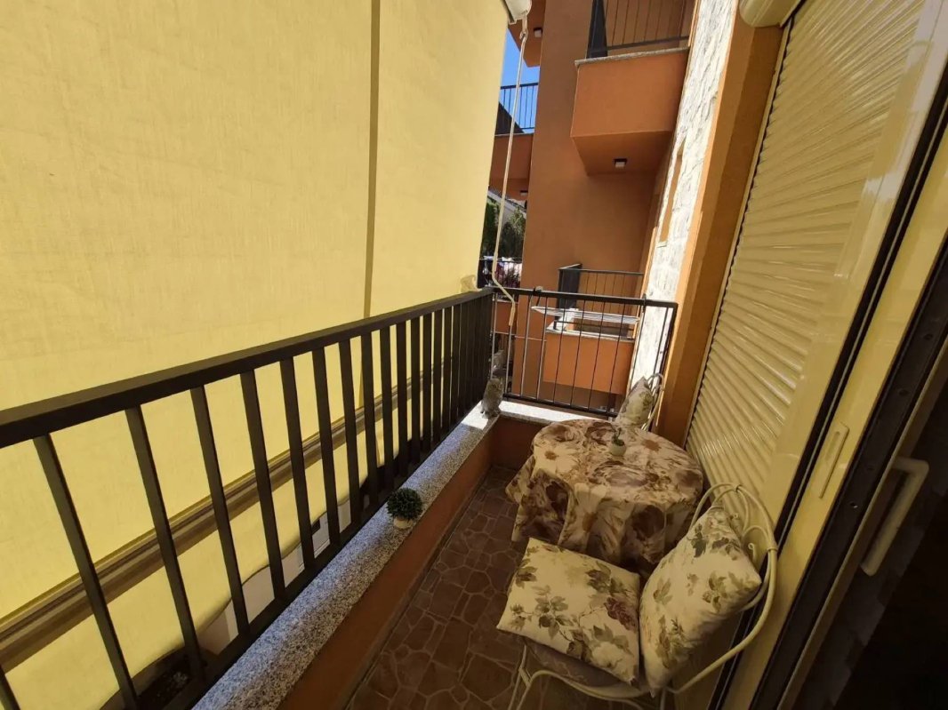 Prodaje se garsonjera u Budvi, naselje Bulevar — 350 m do mora