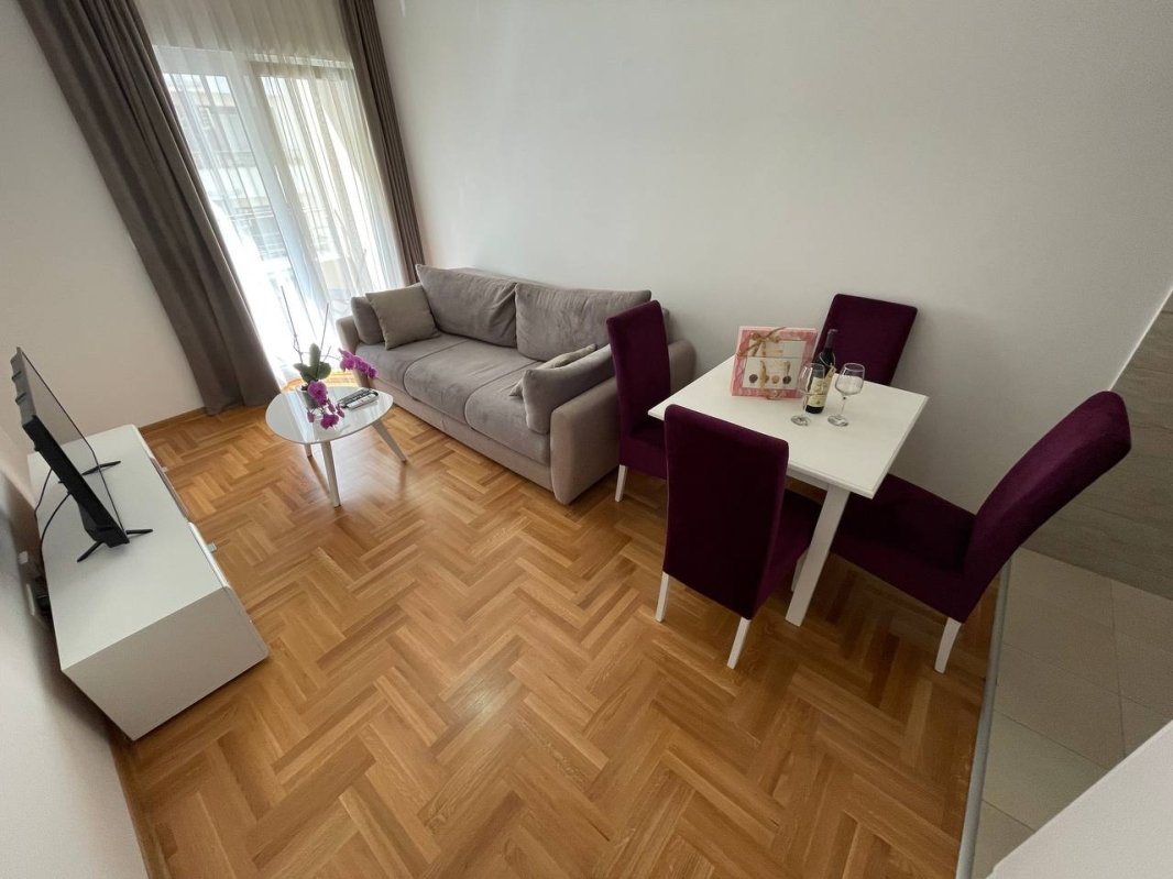 Apartment for rent on Maslinyak street