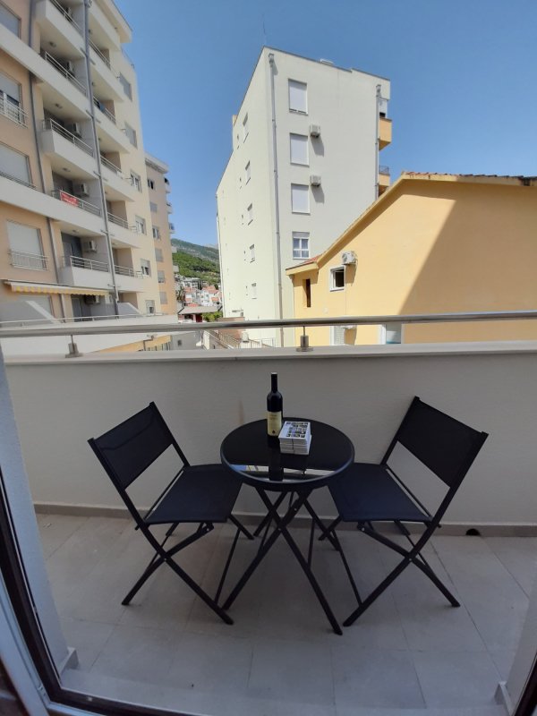 Apartment for rent on Maslinyak street