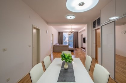2 bedroom apartment for rent in Harmony building